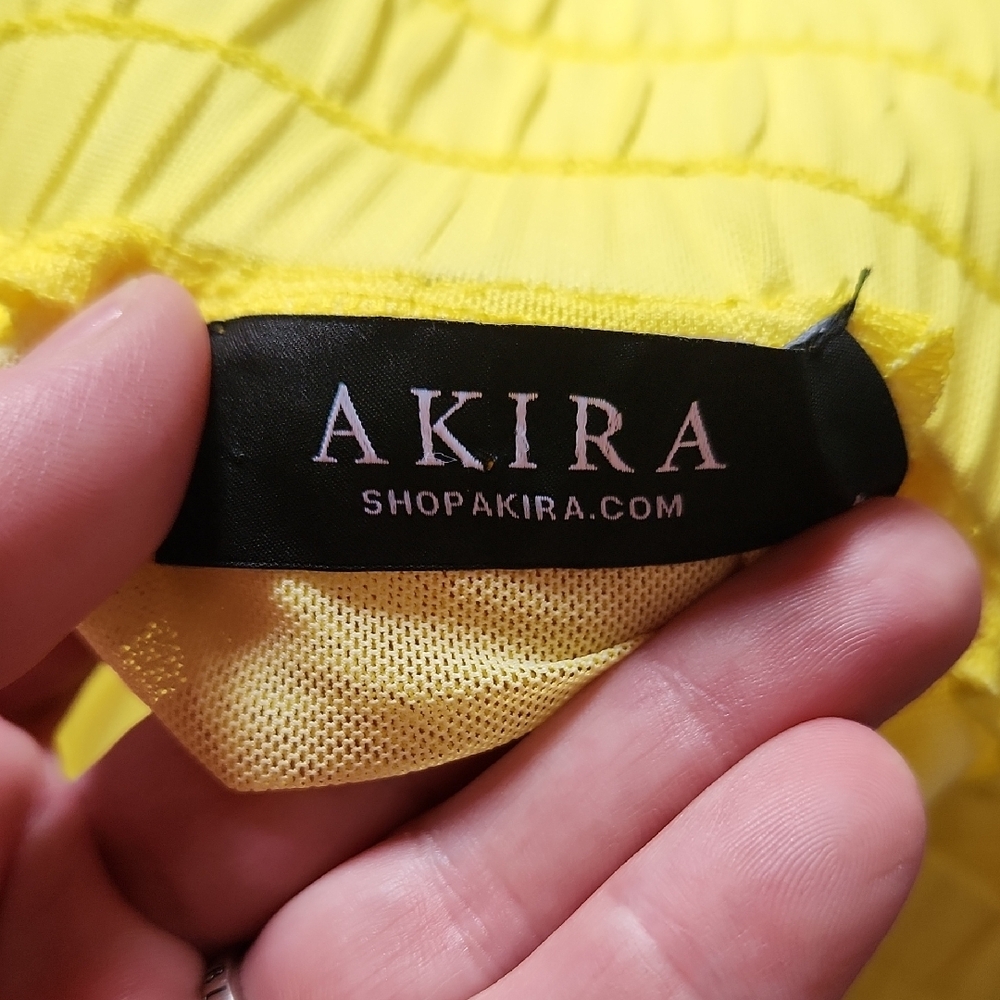 AKIRA Yellow and Brown Ombre cover up - Picture 6 of 11